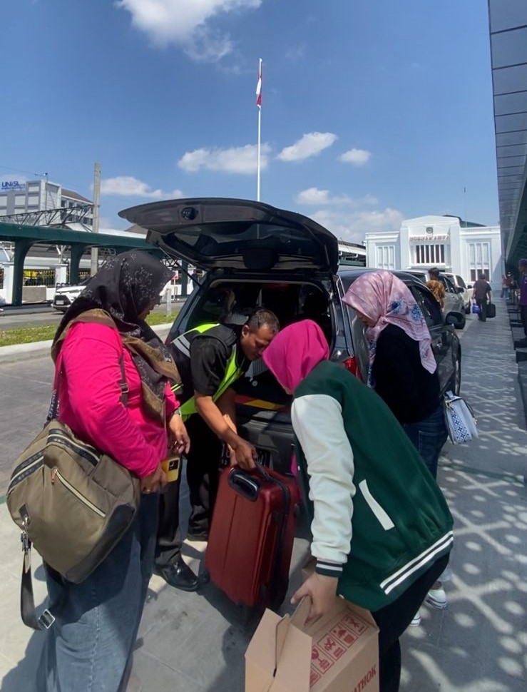 <strong>Shuttle Bus</strong> Services